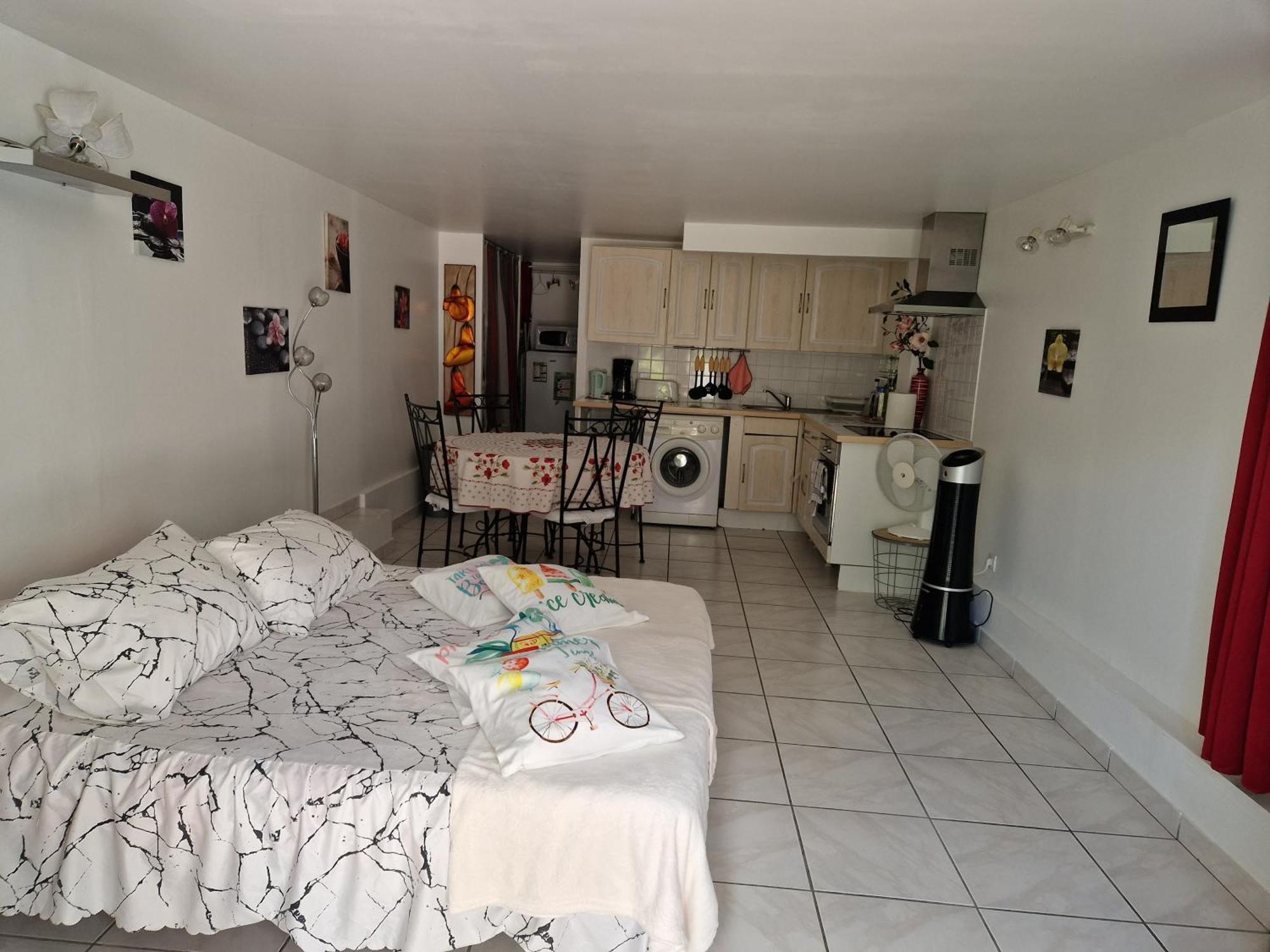 דירות לומיו Casa Prescilia מראה חיצוני תמונה